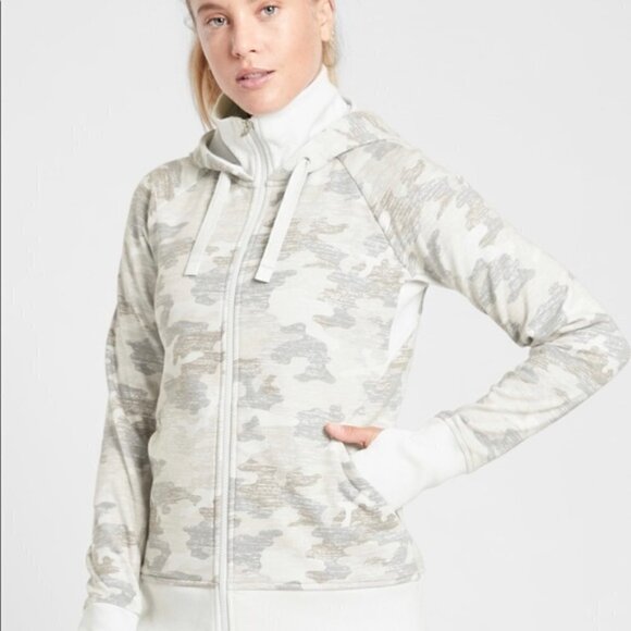 Athleta Triumph Printed Hoodie Color Grey Gypsum Camo LP - Picture 1 of 8